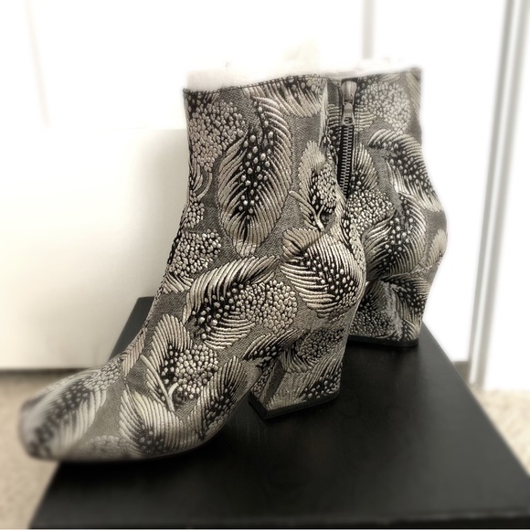 Dries Van Noten Brocade Cap-Toe 80mm Bootie - Picture 3 of 12